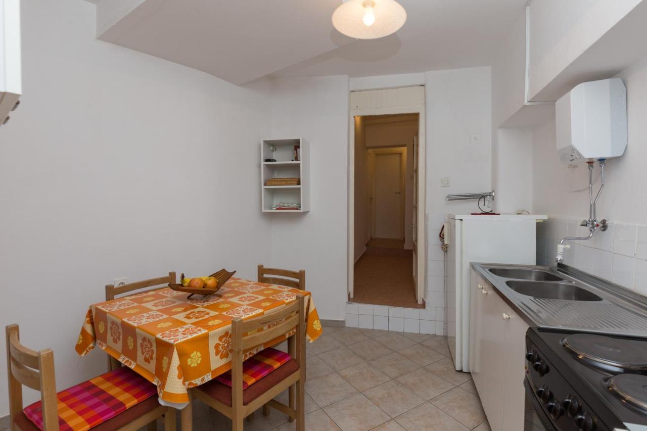Apartments Miskovic Donje Celo 客房 照片